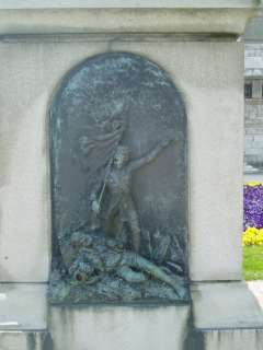 Pápa, Március 15. tér: Honvéd emlékmű 2.kép.jpg Pápa, Március 15. tér: Honvéd emlékmű 2.kép.jpg